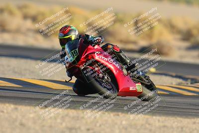 media/Nov-17-2024-CVMA (Sun) [[1fec520723]]/Race 17-Amateur Supersport Middleweight/